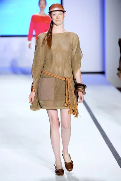 Look 22